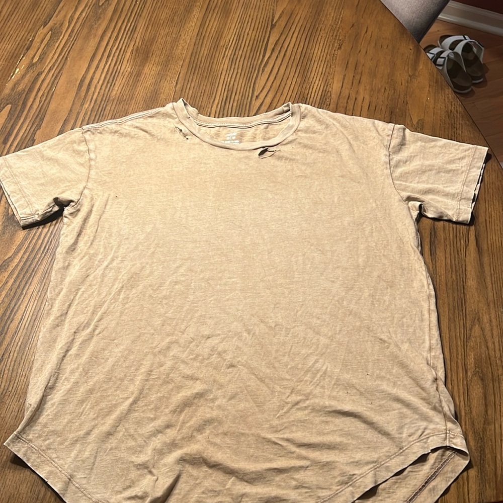 Aerie t-shirt
